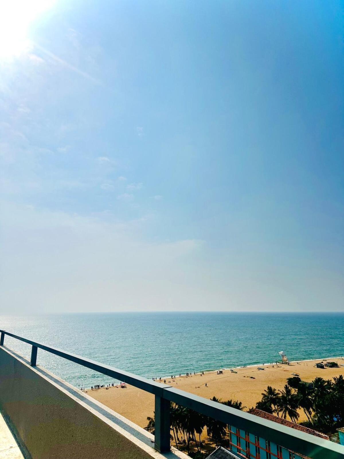 Coastal Comfort By Ocean Breeze *