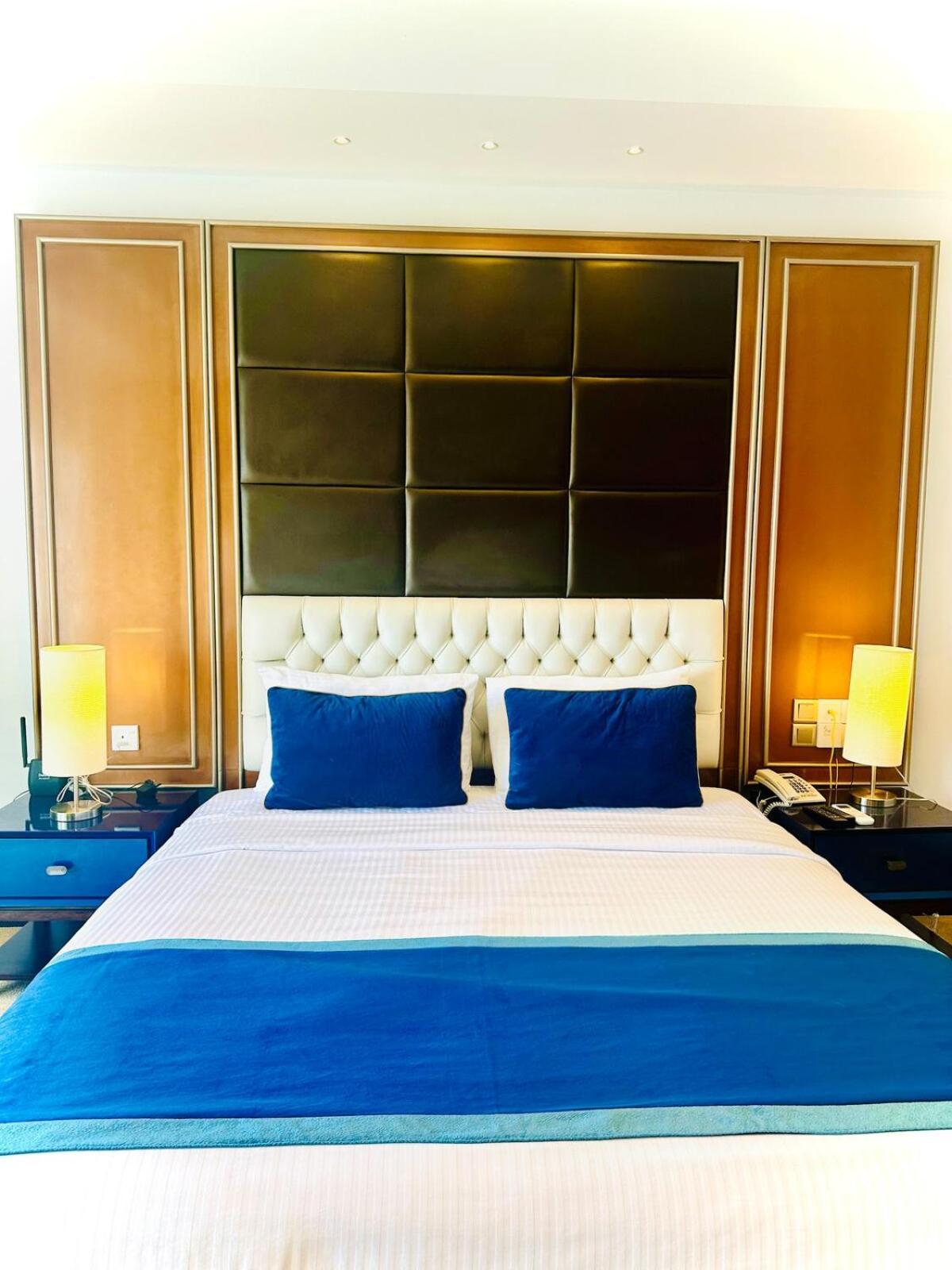 Coastal Comfort By Ocean Breeze *